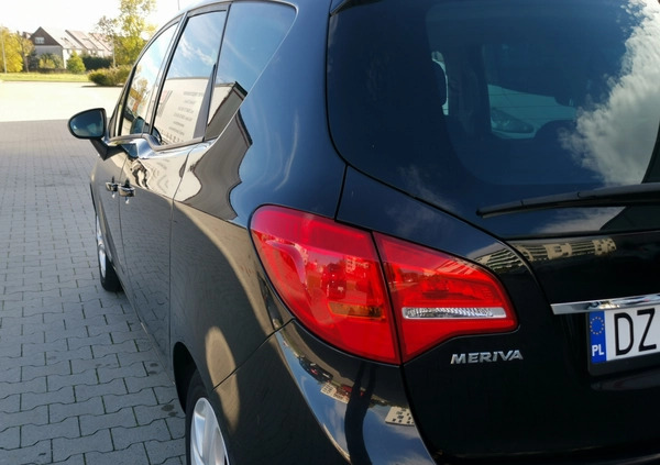 Opel Meriva cena 26500 przebieg: 125000, rok produkcji 2011 z Pasłęk małe 466